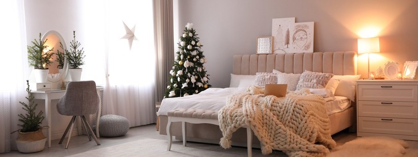 Jak si originálně zútulnit ložnici vánoční výzdobou?