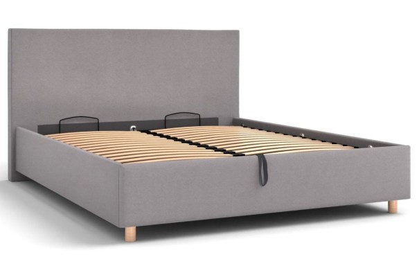 Jednoduché, čisté čelo Klinmam Modesto se vyznačuje jednoduchými liniemi se smyslem pro detail.