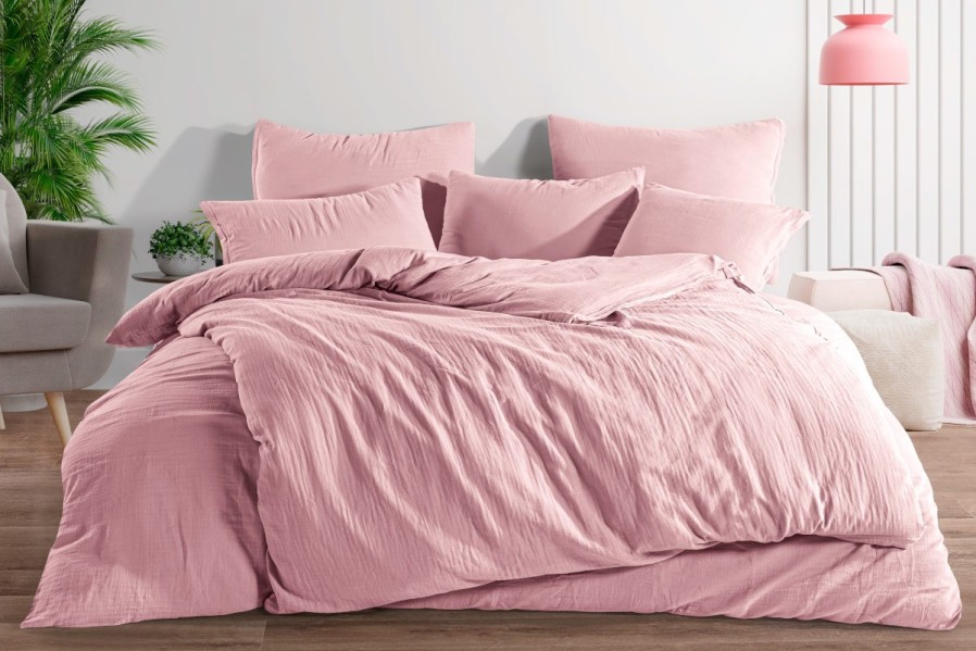 Mušelínové povlečení ze 100% bavlny pro pocit maximálního pohodlí a ničím nerušený spánek.