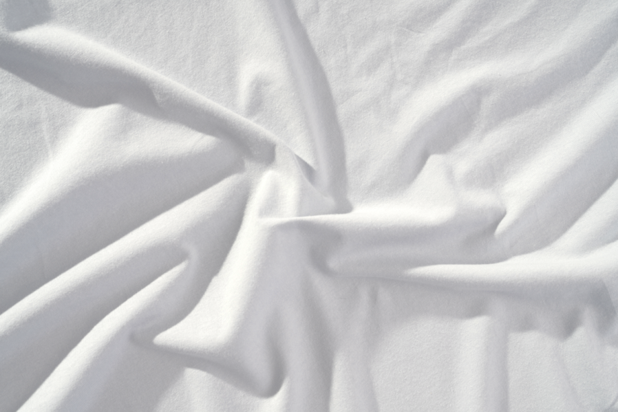 Prostěradla Klinmam Jersey jsou vyrobena z prvotřídních jemných přízí. Jsou dokonale měkká a velmi příjemná na dotek.