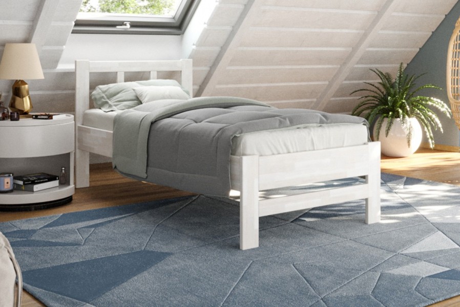 Milujete vůni dřeva? Pak je tato celomasivní postel perfektní volbou pro vás, jelikož je postavena z nejkvalitnějších dřevin buku a dubu.