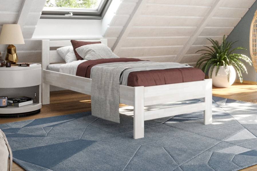 Postel Emily je velmi oblíbené jednolůžko, které se bude hodit do dětského pokoje i ložnice. Dokonalá vůně dřeva navodí v místnosti úžasnou atmosféru, která bude pro spánek ideální