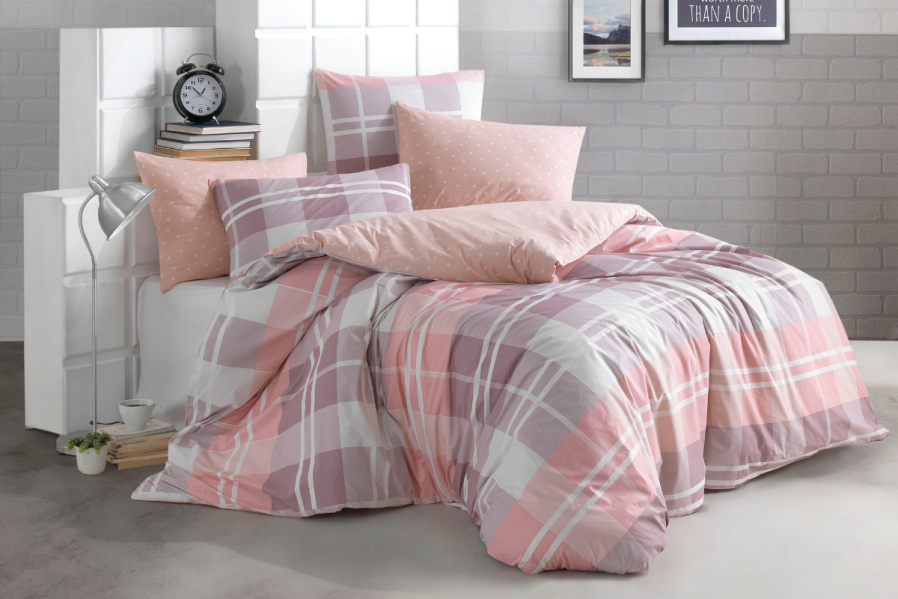 Povlečení Klinmam Home je vyrobeno z kvalitní Renforcé bavlny, jejíž vlákna jsou mnohem jemnější, hladší a příjemnější než obyčejná bavlna.