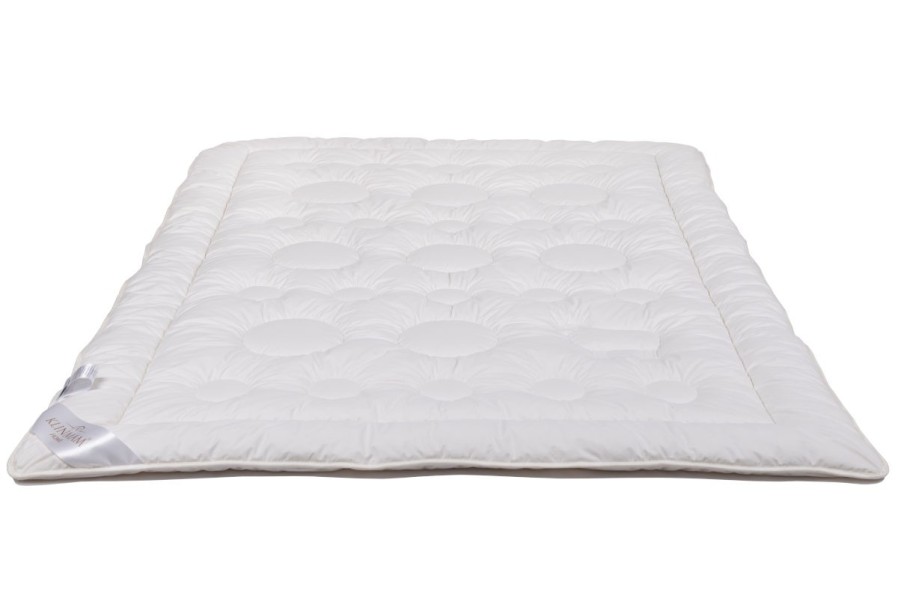 Celoroční přikrývka pro alergiky z přírodních materiálů Merino Wool