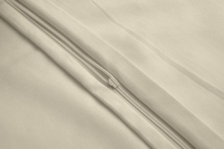 Prémiové jednobarevné povlečení značky Klinmam vyrobené z nejjemnější dlouho vláknité česané egyptské bavlny.