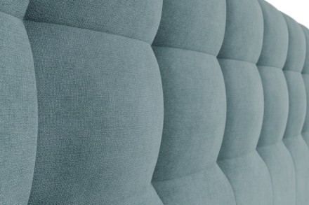 Čalouněné čelo Malibu vám dodá luxusní atmosféru do ložnice. Vyrobeno je z přírodních materiálů nejvyšší kvality, což zajišťuje nejenom elegantní vzhled, ale také pohodlný spánek.