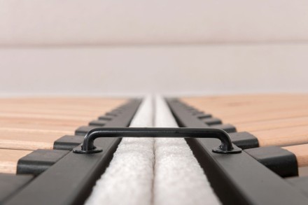 Obohaťte svůj domov elegantním a luxusním vzhledem s naším čalouněným čelem Napa, které spojuje prvotřídní kvalitu s neodolatelným stylem.