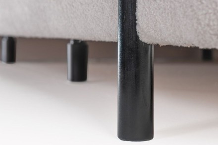 Obohaťte svůj domov elegantním a luxusním vzhledem s naším čalouněným čelem Napa, které spojuje prvotřídní kvalitu s neodolatelným stylem.