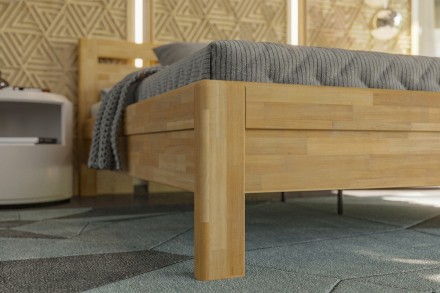 Postel Marta si můžete vybrat v provedení z masivního dubového nebo bukového dřeva.