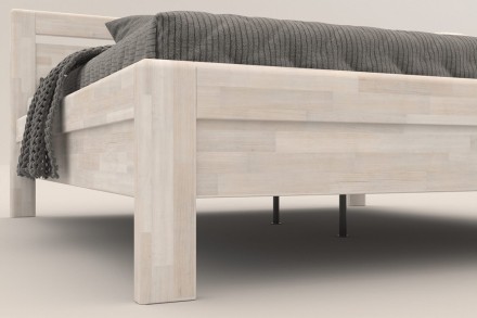 Postel Venta si můžete vybrat v provedení z masivního dubového nebo bukového dřeva.