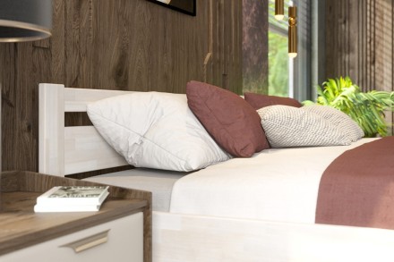 Postel Emily je velmi oblíbené lůžko, které se bude hodit do dětského pokoje i ložnice. Dokonalá vůně dřeva navodí v místnosti úžasnou atmosféru, která bude pro spánek ideální