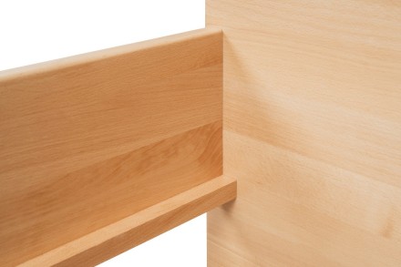 Postel Modena 2.0 je vylepšenou verzí postele Modena.