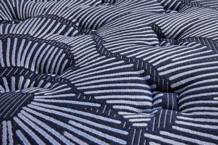 4 - tvrdá | Hybriní matrace | Výška 37 cm | Nosnost 120 kg | Záruka 5 let