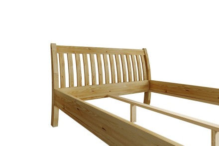 Felix představuje čistý estonský styl. Nádherné borovicové dřevo pokryté bezbarvým lakem, které více zviditelní celou strukturu.