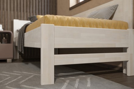 Vícegenrační postel z těch nejlepších možných materiálů byla vyrobena precizně. Pokud hledáte postel, která vám vydrží desítky let, tak je celomasivní postel Amelia to správné řešení.