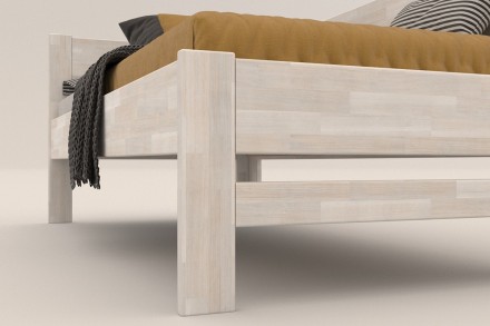 Vícegenrační postel z těch nejlepších možných materiálů byla vyrobena precizně. Pokud hledáte postel, která vám vydrží desítky let, tak je celomasivní postel Amelia to správné řešení.