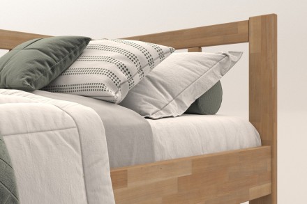 Milujete vůni dřeva? Pak je tato celomasivní postel perfektní volbou pro vás, jelikož je postavena z nejkvalitnějších dřevin buku a dubu.