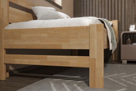 Postel Emily je velmi oblíbené jednolůžko, které se bude hodit do dětského pokoje i ložnice. Dokonalá vůně dřeva navodí v místnosti úžasnou atmosféru, která bude pro spánek ideální