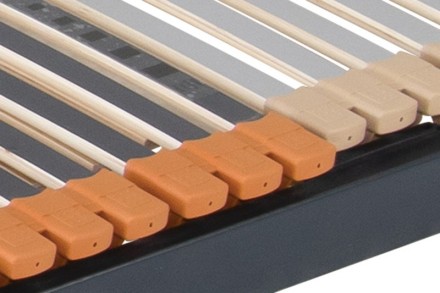 Pevný rošt se 7 anatomickými zónami a 42 lamelami.