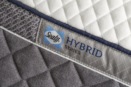 4 - tvrdá | Hybridní matrace | Výška 25 cm | Nosnost 120 kg | Záruka 10 let