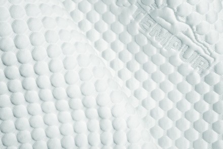 Vyjímečnost matrace TEMPUR Cloud spočívá v unikátní kombinaci jedinečné měkkosti a potřebné opory Vaší páteře - spojení, které Vám přinese okamžitou úlevu a uvolnění.