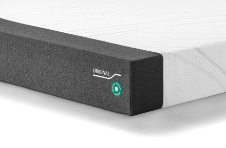 3 - středně tuhá | Pěnová matrace | Výška 22 cm | Nosnost 150 kg | Záruka 10 let