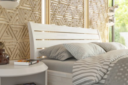 Celomasivní postel Maja se pyšní mnoha přednostmi od nejkvalitnějších materiálů, nadstandartní záruky po dobu pěti let až po výrobu v České republice.