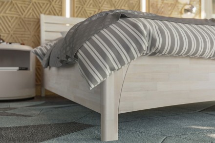 Celomasivní postel Maja se pyšní mnoha přednostmi od nejkvalitnějších materiálů, nadstandartní záruky po dobu pěti let až po výrobu v České republice.