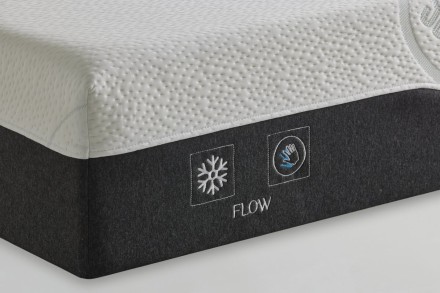 4 - tvrdá | Pěnová matrace | Výška 26 cm | Nosnost 120 kg | Záruka 5 let