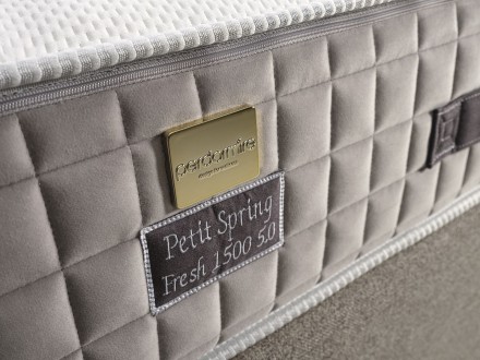 Dva pocity tuhosti - 2, 3 | Pružinová matrace | Výška 25 cm | Nosnost 130 kg | Záruka 12 let