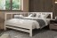 Milujete vůni dřeva? Pak je tato celomasivní postel perfektní volbou pro vás, jelikož je postavena z nejkvalitnějších dřevin buku a dubu.
