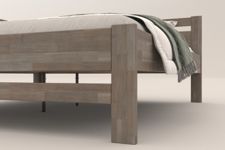 Postel Emily je velmi oblíbené jednolůžko, které se bude hodit do dětského pokoje i ložnice. Dokonalá vůně dřeva navodí v místnosti úžasnou atmosféru, která bude pro spánek ideální