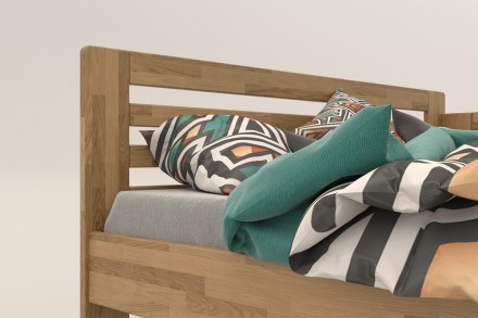 Postel Lola je praktická a pevná celomasivní postel.