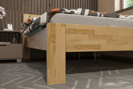 Postel Lola je praktická a pevná celomasivní postel.