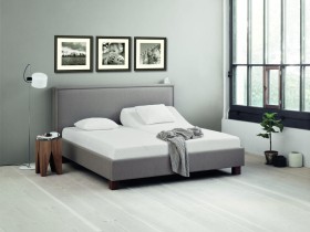 Luxusní matrace TEMPUR® Cloud 19, 90x200 cm Vyjímečnost matrace TEMPUR Cloud spočívá v unikátní kombinaci jedinečné měkkosti a potřebné opory Vaší páteře - spojení, které Vám přinese okamžitou úlevu a uvolnění.
