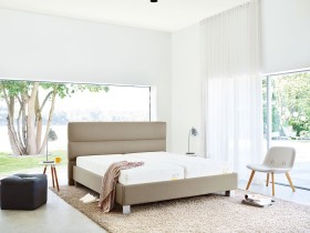 Luxusní matrace TEMPUR® Sensation Supreme, 90x200 cm Kolekce matrací TEMPUR® Sensation představuje kombinaci pevných stěn z otevřených buněk s volně uspořádanou strukturou, čímž technologie dynamické podpory dodává matraci pružnou oporu.